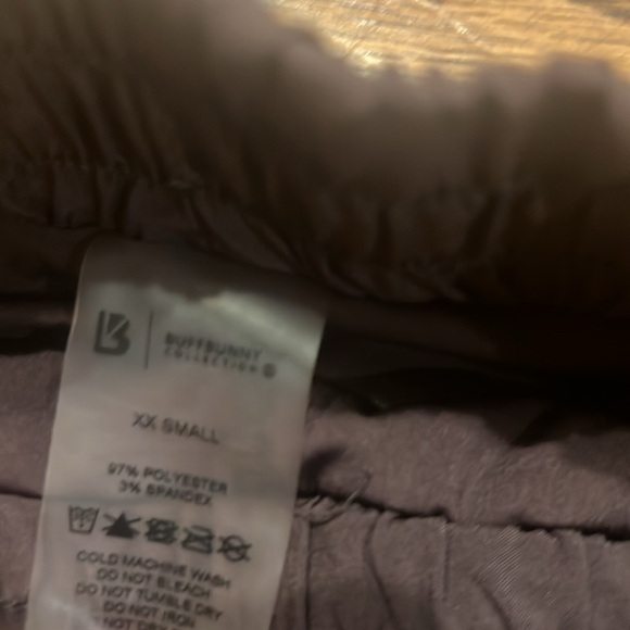 Buffbunny Lifesaver Shorts - Picture 2 of 3